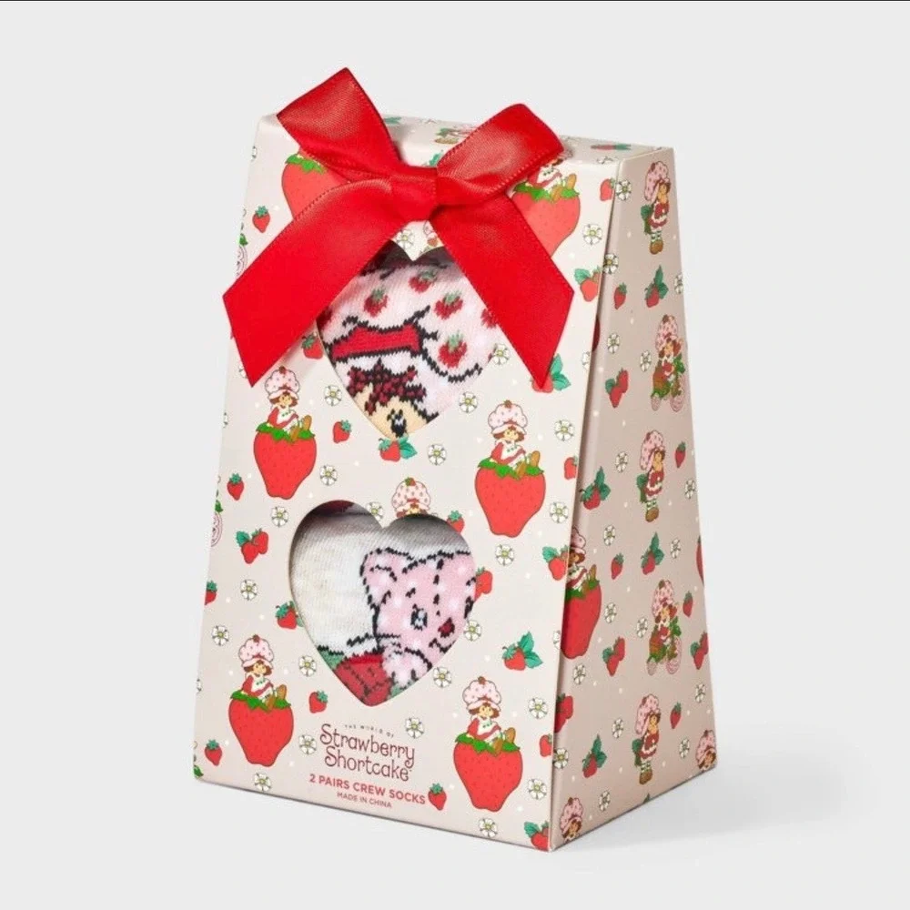 Strawberry Shortcake 2 Pair Crew Socks Gift Box‎ Set Pink Oatmeal Shoe Size 4-10